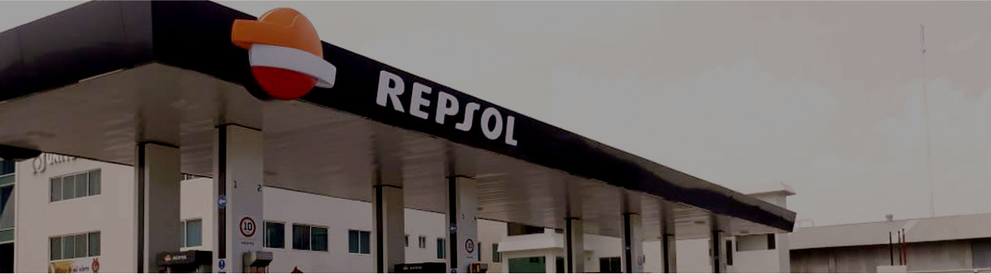 Marquesina de estación de servicio Repsol 